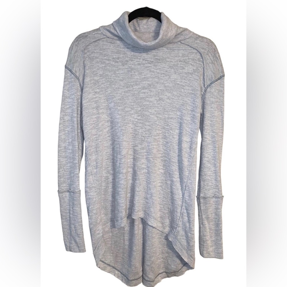 We The Free Sz XS (oversized -easily fits a small) Split back Turtleneck